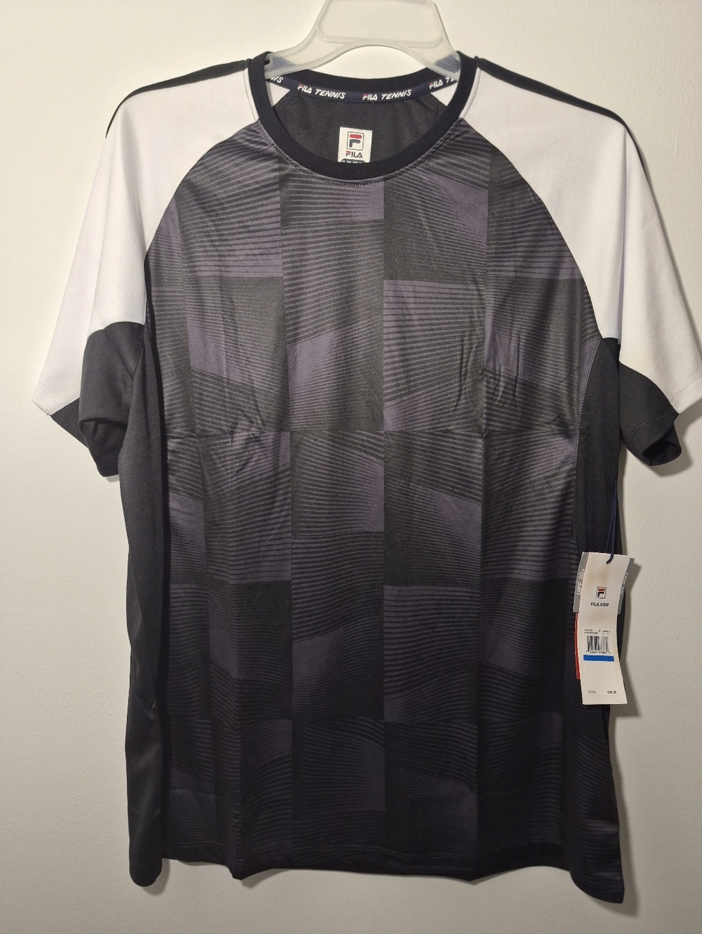 Fila T-Shirt Size XL Black/White/ Grey  Short Sleeve Mens athletic